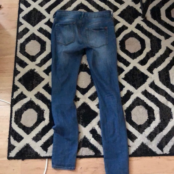 Blue jeans - Picture 2 of 2